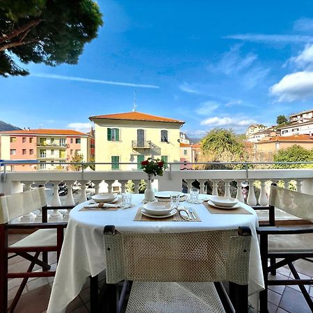 Villa Migliorini Lusso & Comfort In Finalborgo. Finale Ligure Exteriér fotografie